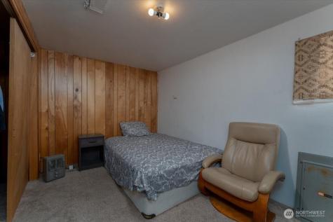 119 E Coulee Boulevard Electric City WA 99123