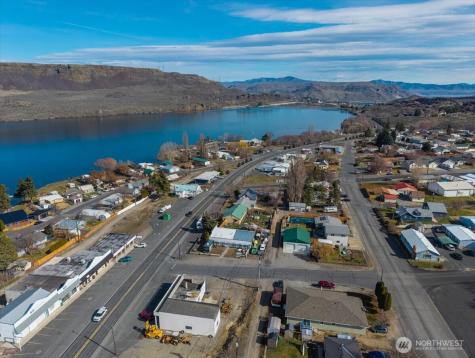119 E Coulee Boulevard Electric City WA 99123