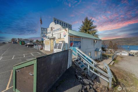 119 E Coulee Boulevard Electric City WA 99123