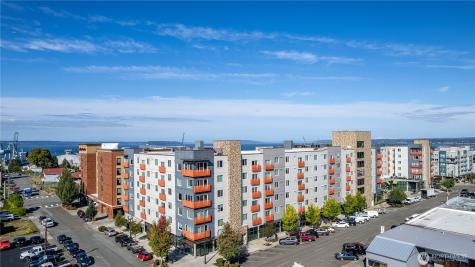 1300 Wall Street Everett WA 98201