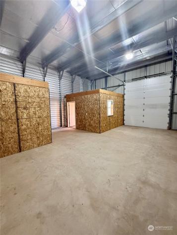 5 Stampede Business Park Omak WA 98841
