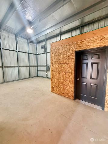 5 Stampede Business Park Omak WA 98841