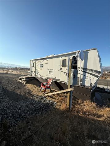5 Stampede Business Park Omak WA 98841
