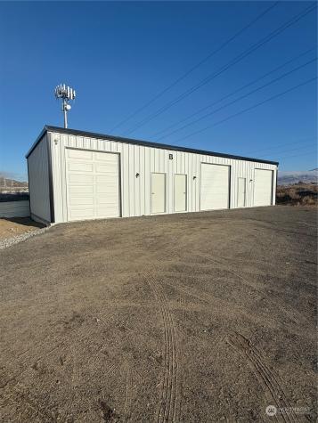 5 Stampede Business Park Omak WA 98841