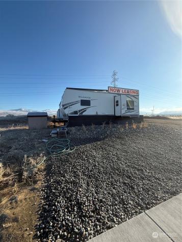 5 Stampede Business Park Omak WA 98841