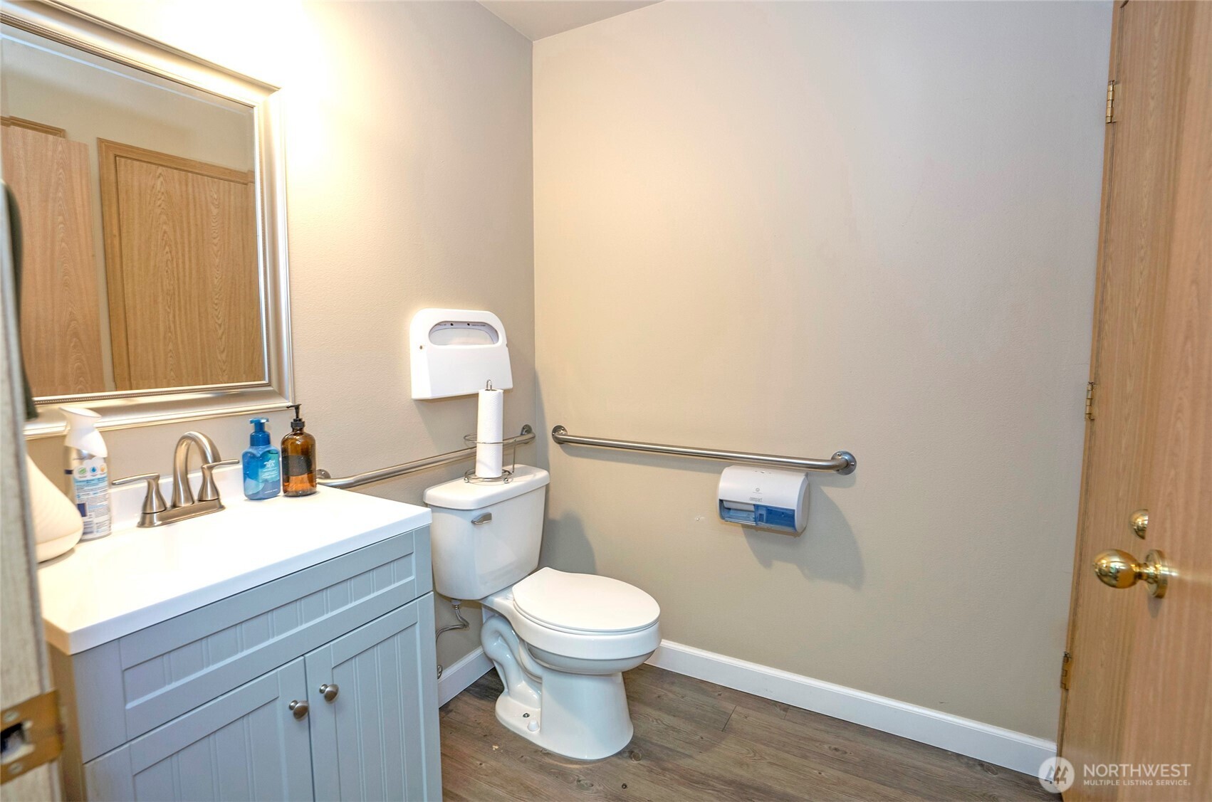 9124 Gravelly Lake Drive SW Lakewood WA 98499