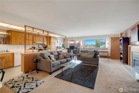 2512 Colby Avenue Everett WA 98201