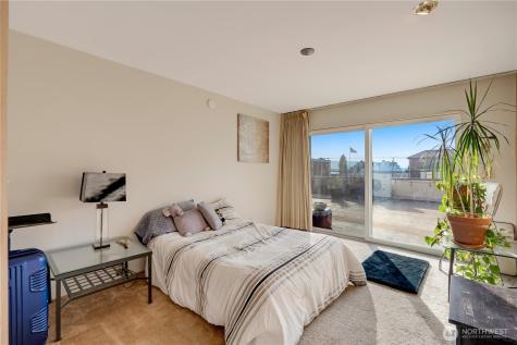 2512 Colby Avenue Everett WA 98201