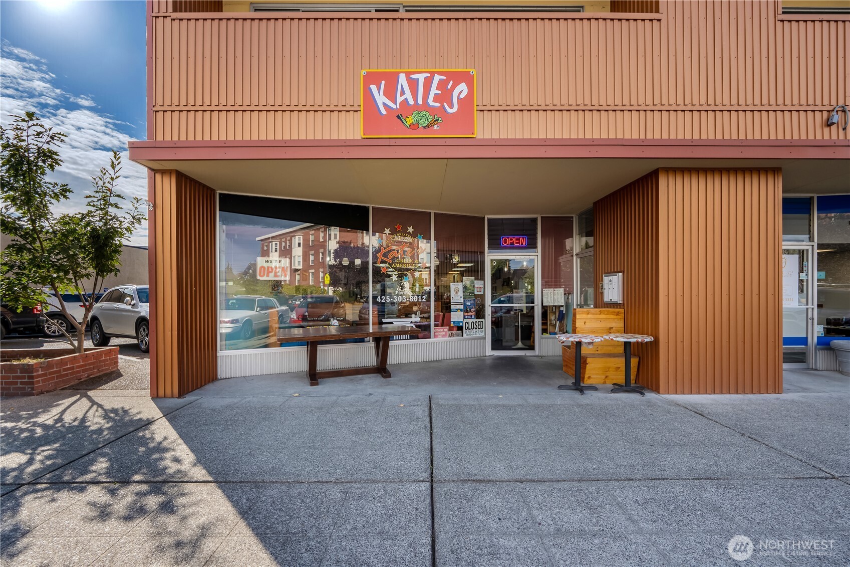 2512 Colby Avenue Everett WA 98201