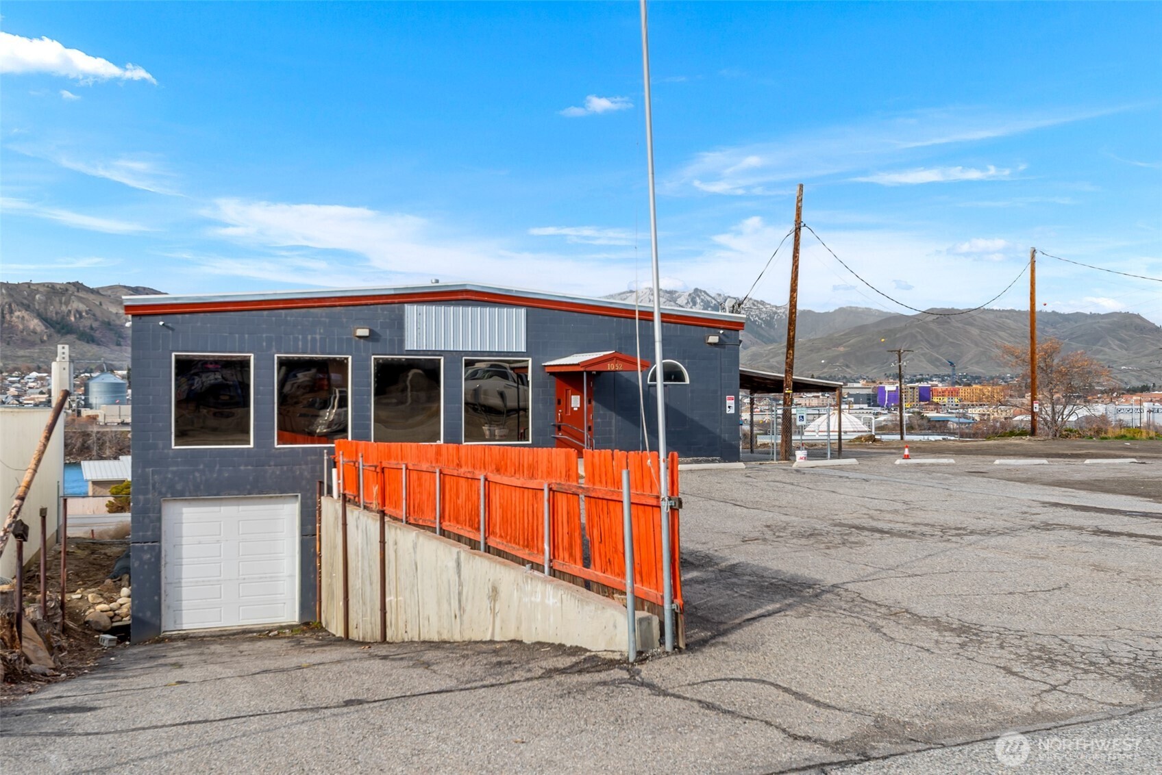 1052 Valley Mall Parkway East Wenatchee WA 98802