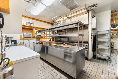 31 Early Winters Drive Mazama WA 98833