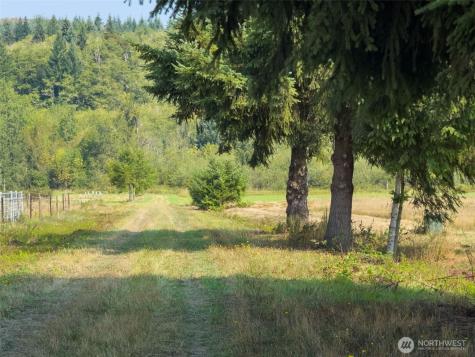104 Bills Lane Onalaska WA 98570
