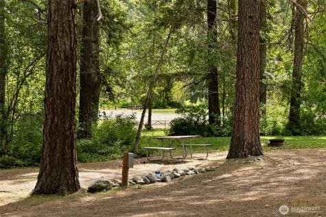 3300 Us Highway 97 Peshastin WA 98847