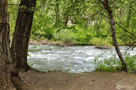 3300 Us Highway 97 Peshastin WA 98847