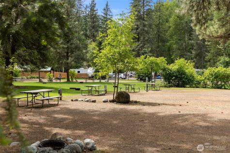 3300 Us Highway 97 Peshastin WA 98847