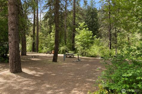 3300 Us Highway 97 Peshastin WA 98847