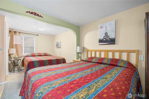 2044 W Woodin Avenue Chelan WA 98816