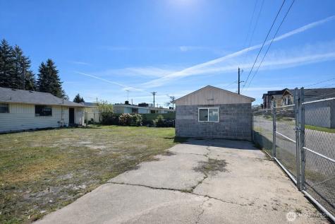 4534 S Pine Street Tacoma WA 98409