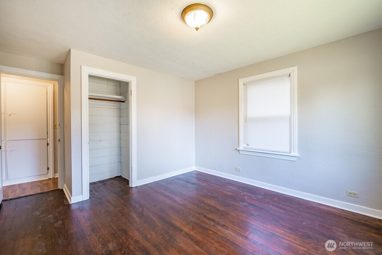 549 Cherry Street Blaine WA 98230
