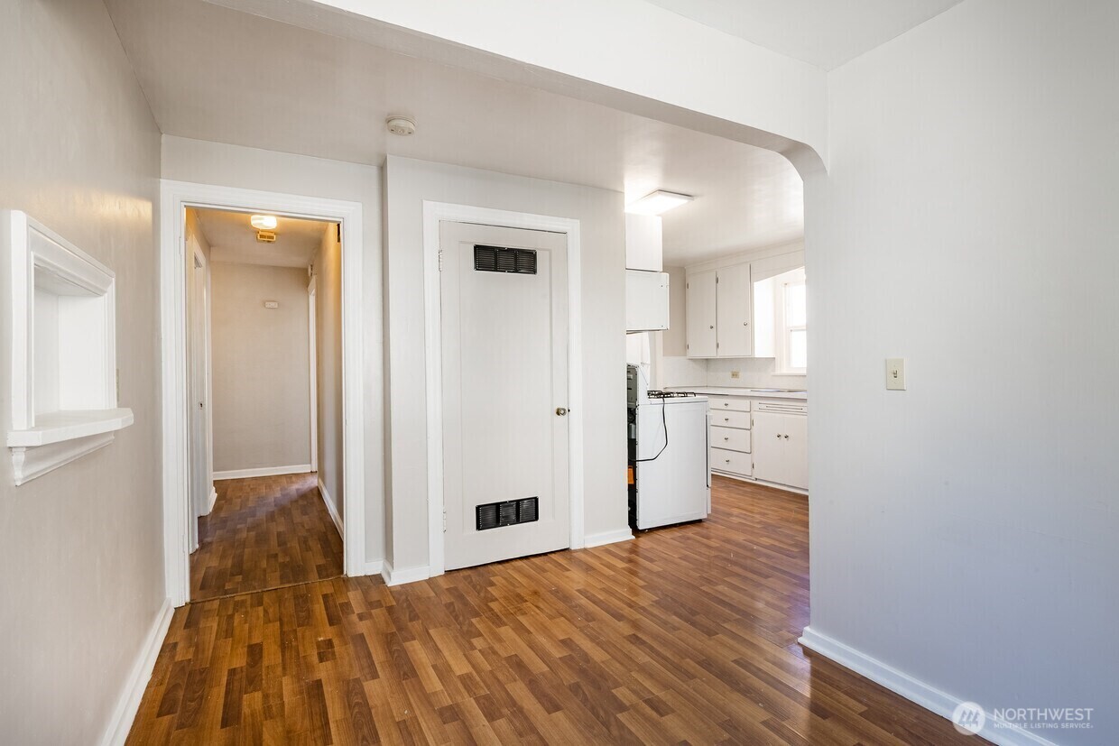 549 Cherry Street Blaine WA 98230