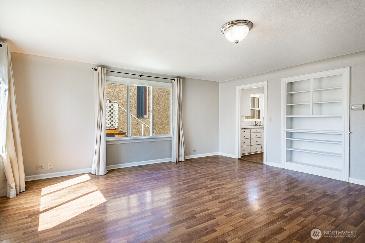 549 Cherry Street Blaine WA 98230