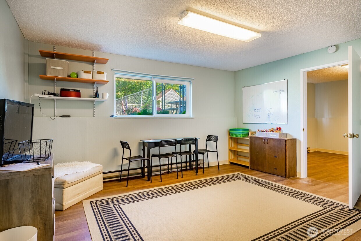 549 Cherry Street Blaine WA 98230