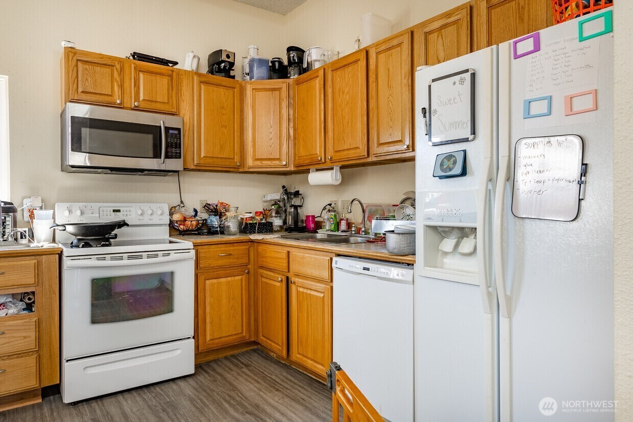 549 Cherry Street Blaine WA 98230
