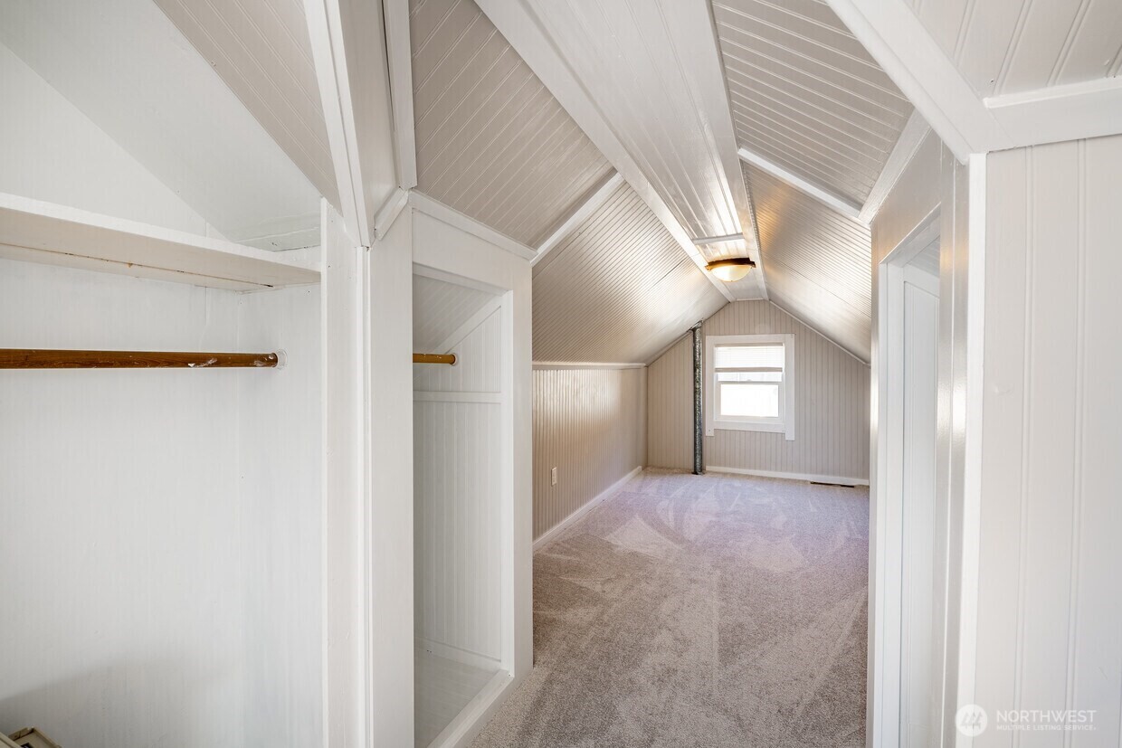 549 Cherry Street Blaine WA 98230