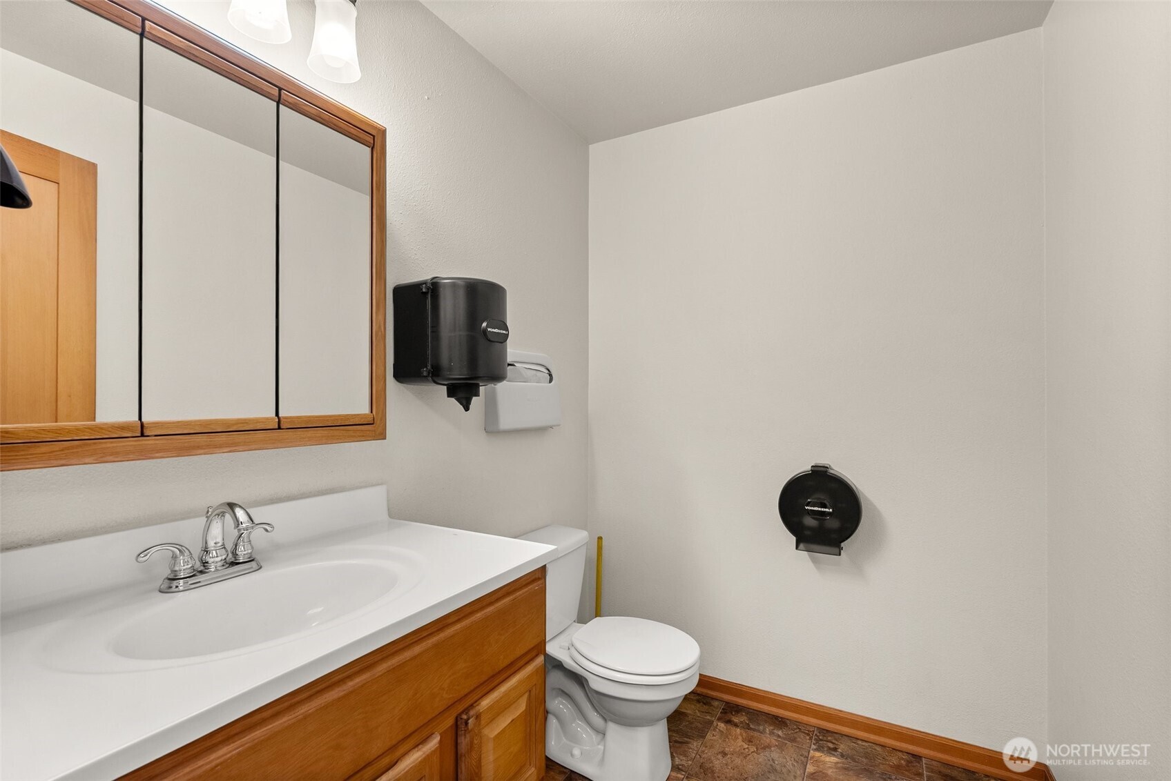 281 Hamilton Rd N Chehalis WA 98532