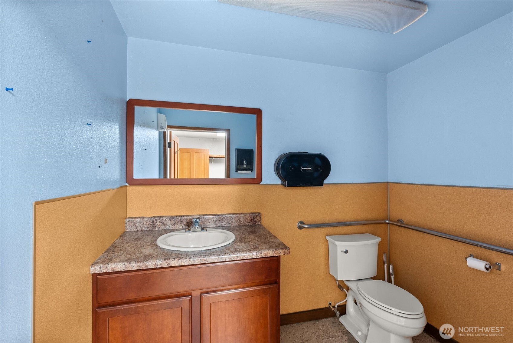 281 Hamilton Rd N Chehalis WA 98532