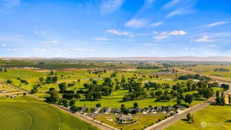 31 Ray Road Sunnyside WA 98944