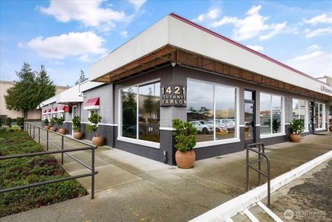 1421 SW Barlow Street Oak Harbor WA 98277