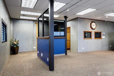 1421 SW Barlow Street Oak Harbor WA 98277