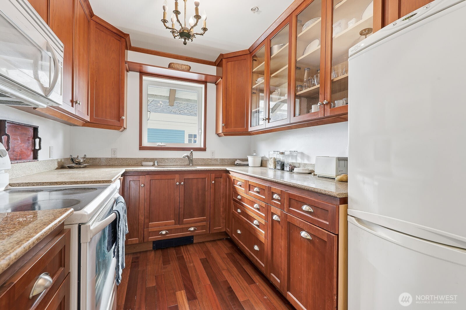 211 14th Avenue E Seattle WA 98112