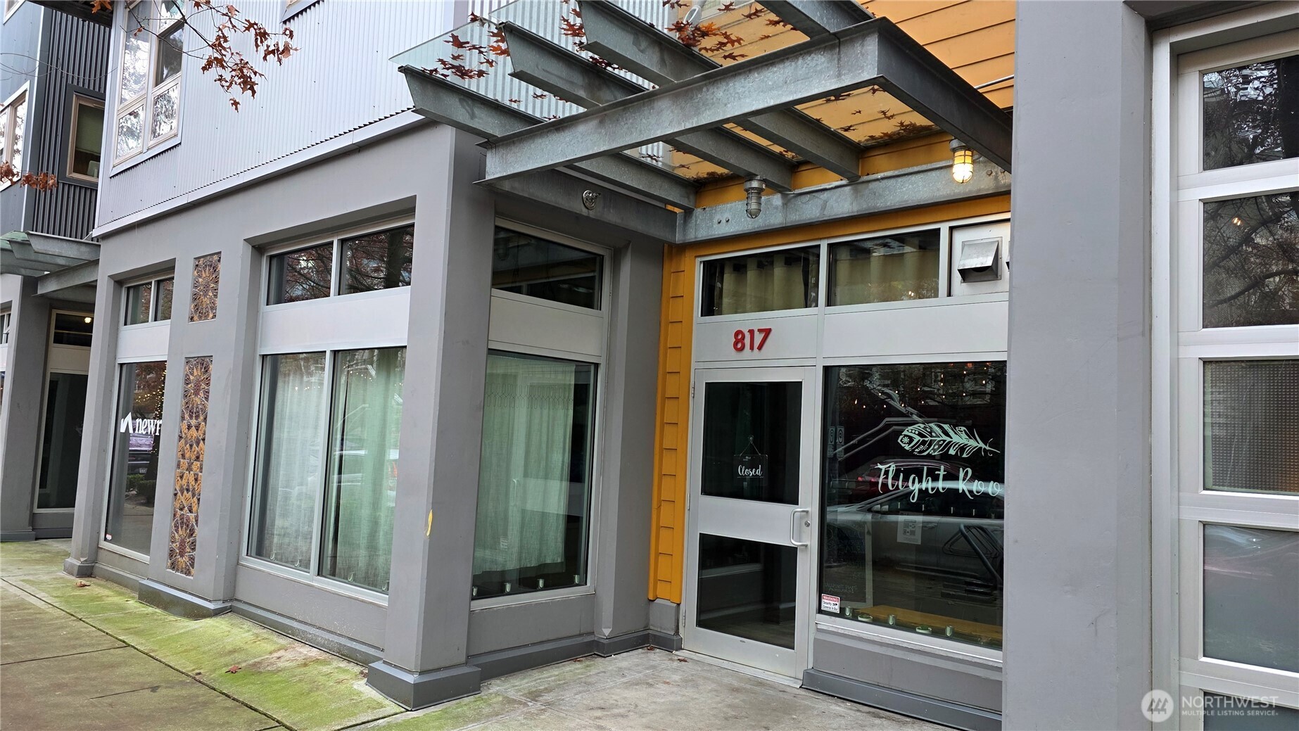 827 Hiawatha Place S Seattle WA 98144