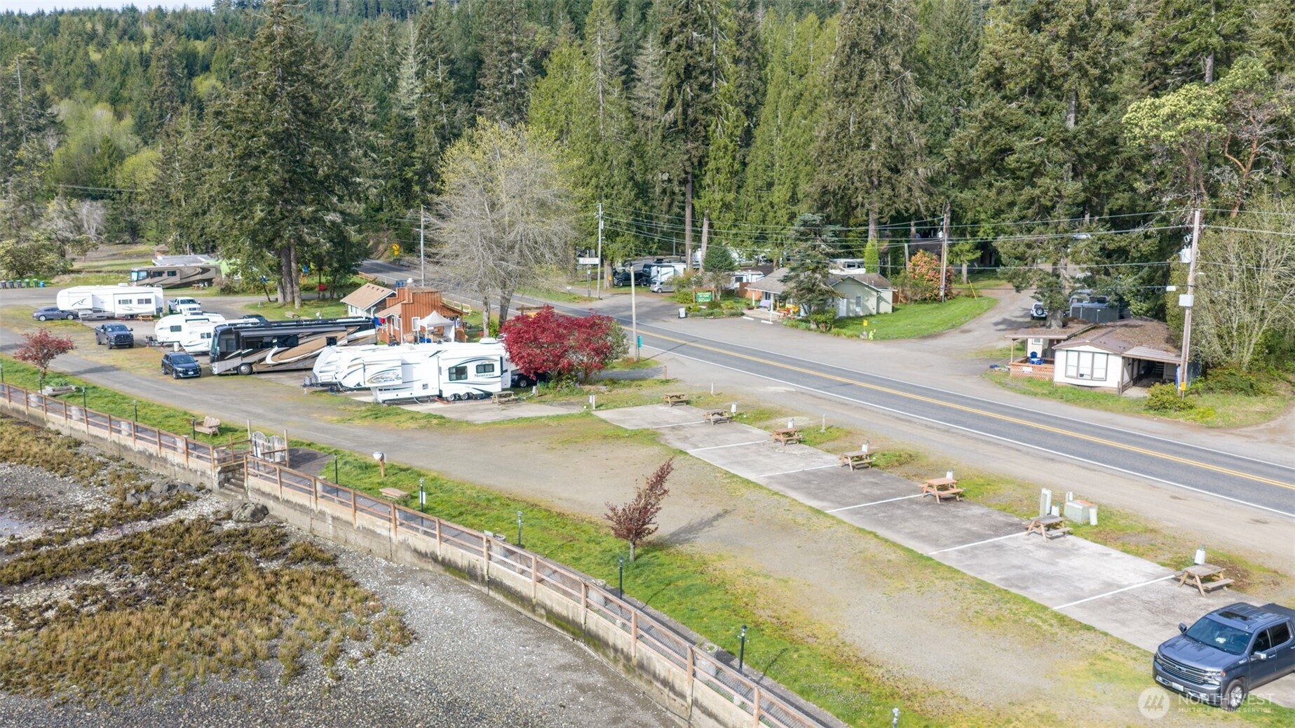 27001 N Us Highway 101 Hoodsport WA 98548