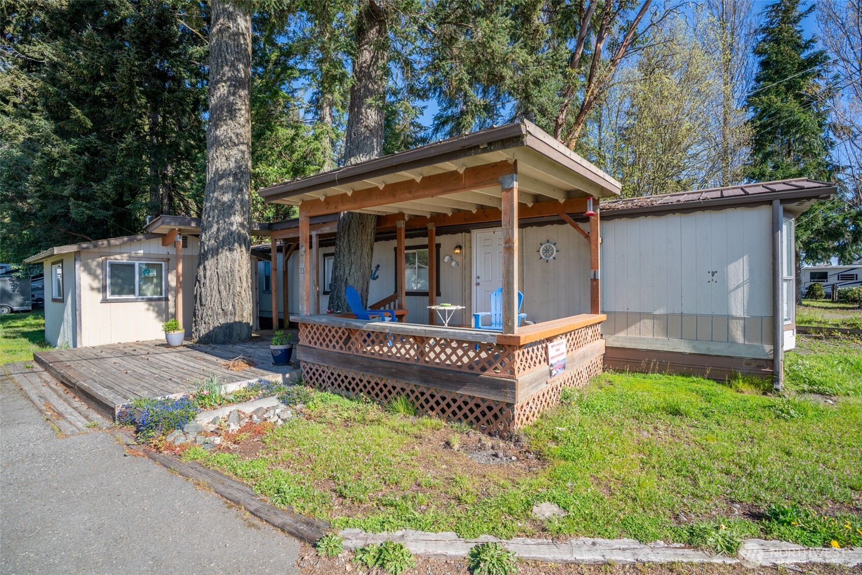 27001 N Us Highway 101 Hoodsport WA 98548
