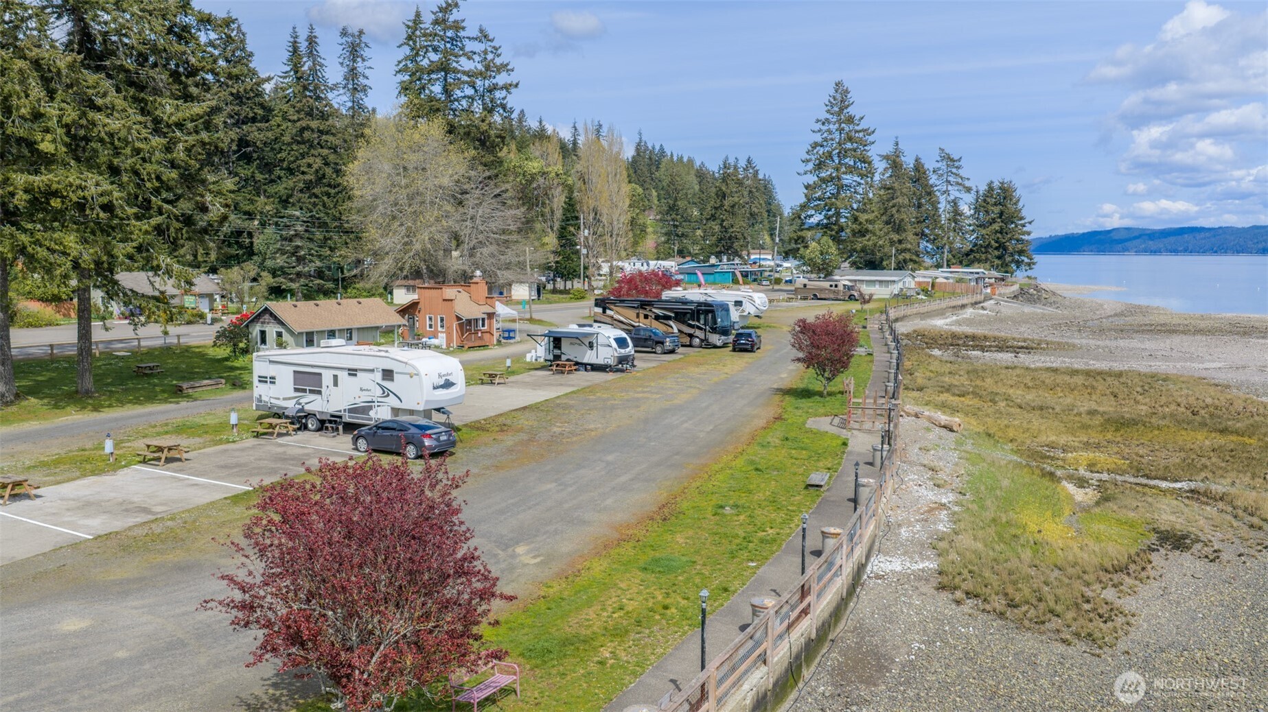 27001 N Us Highway 101 Hoodsport WA 98548