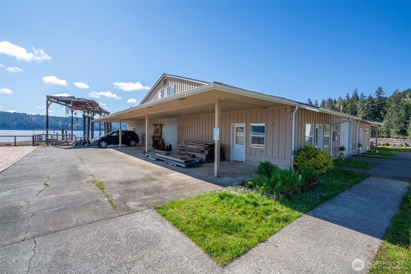 27001 N Us Highway 101 Hoodsport WA 98548