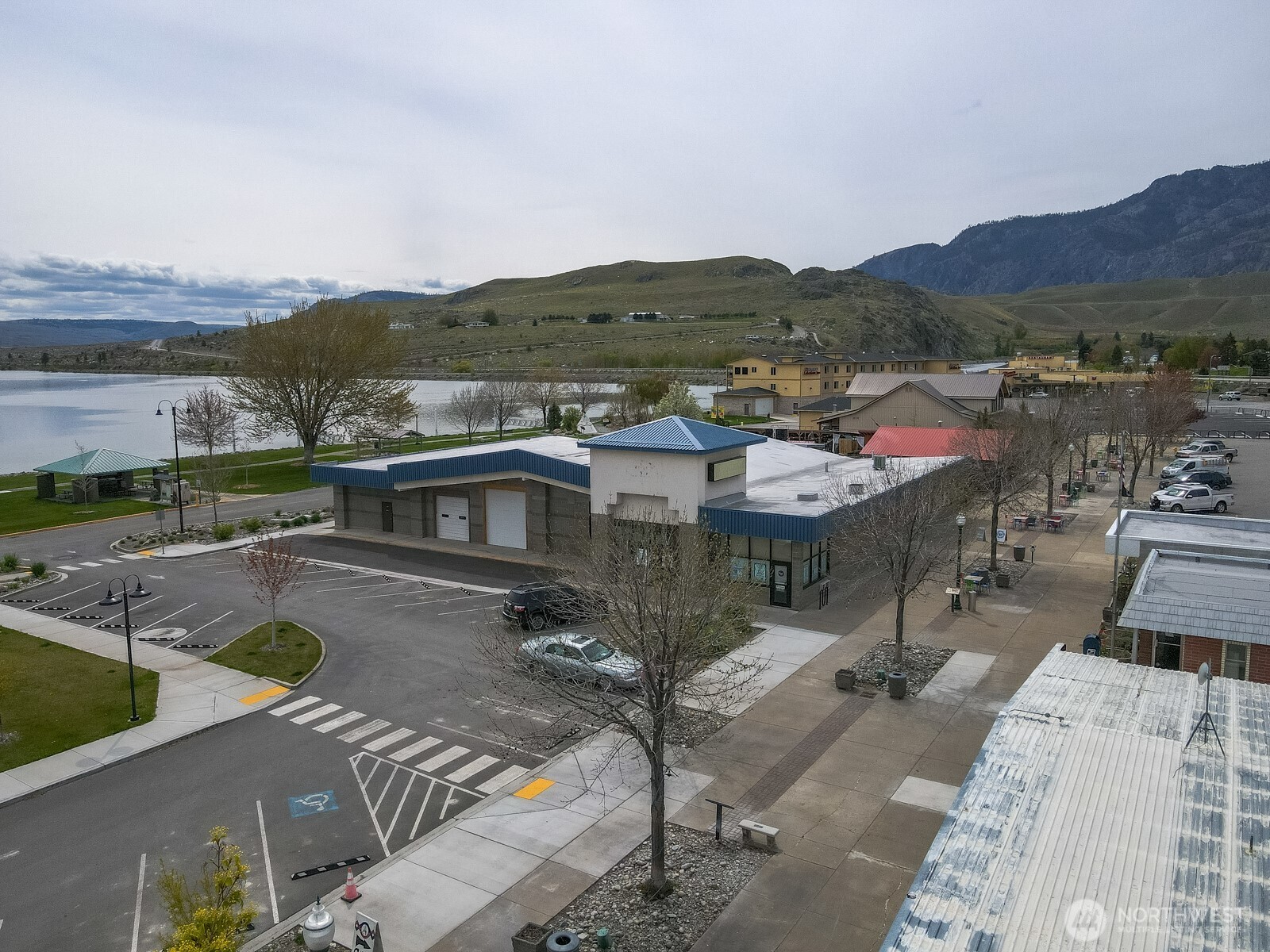 169 Pateros Mall Pateros WA 98846