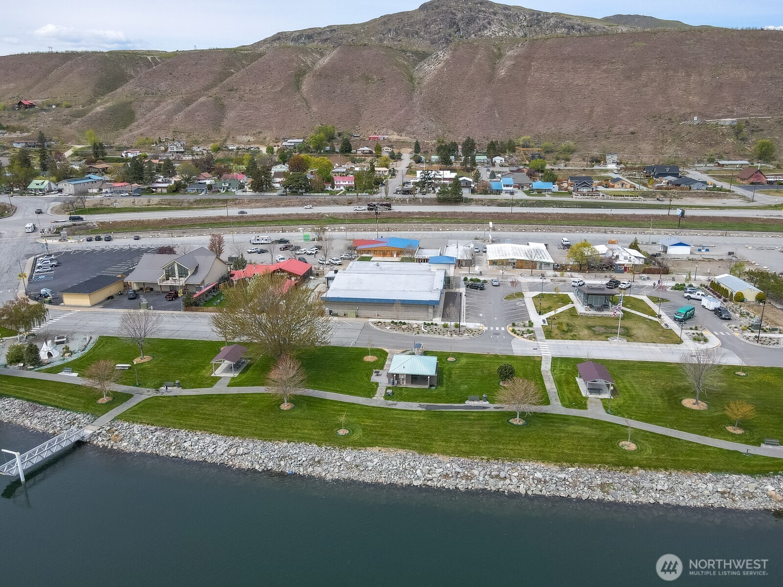 169 Pateros Mall Pateros WA 98846