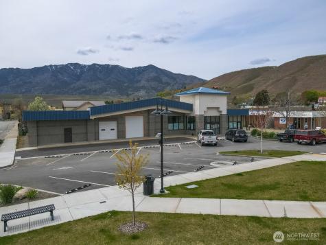 169 Pateros Mall Pateros WA 98846