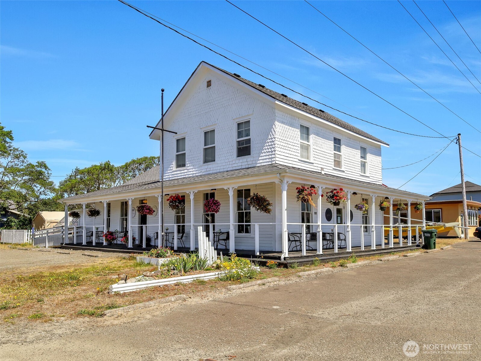 1401 Bay Avenue Ocean Park WA 98640