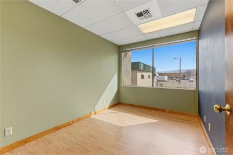 630 N Chelan Avenue Wenatchee WA 98801