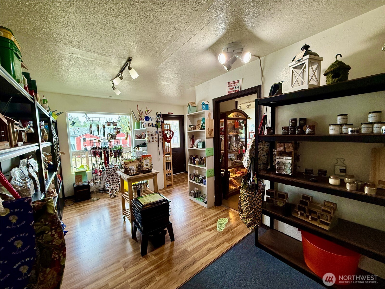 1910 Bay Avenue Ocean Park WA 98640