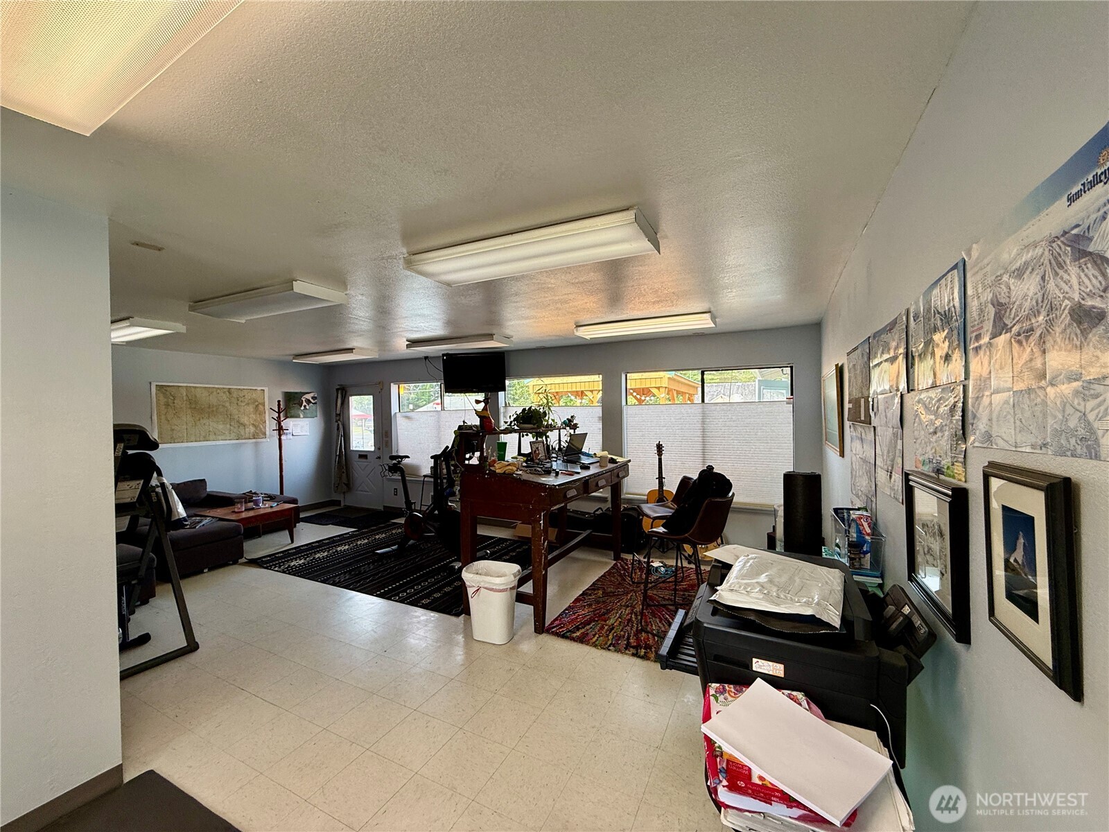 1910 Bay Avenue Ocean Park WA 98640