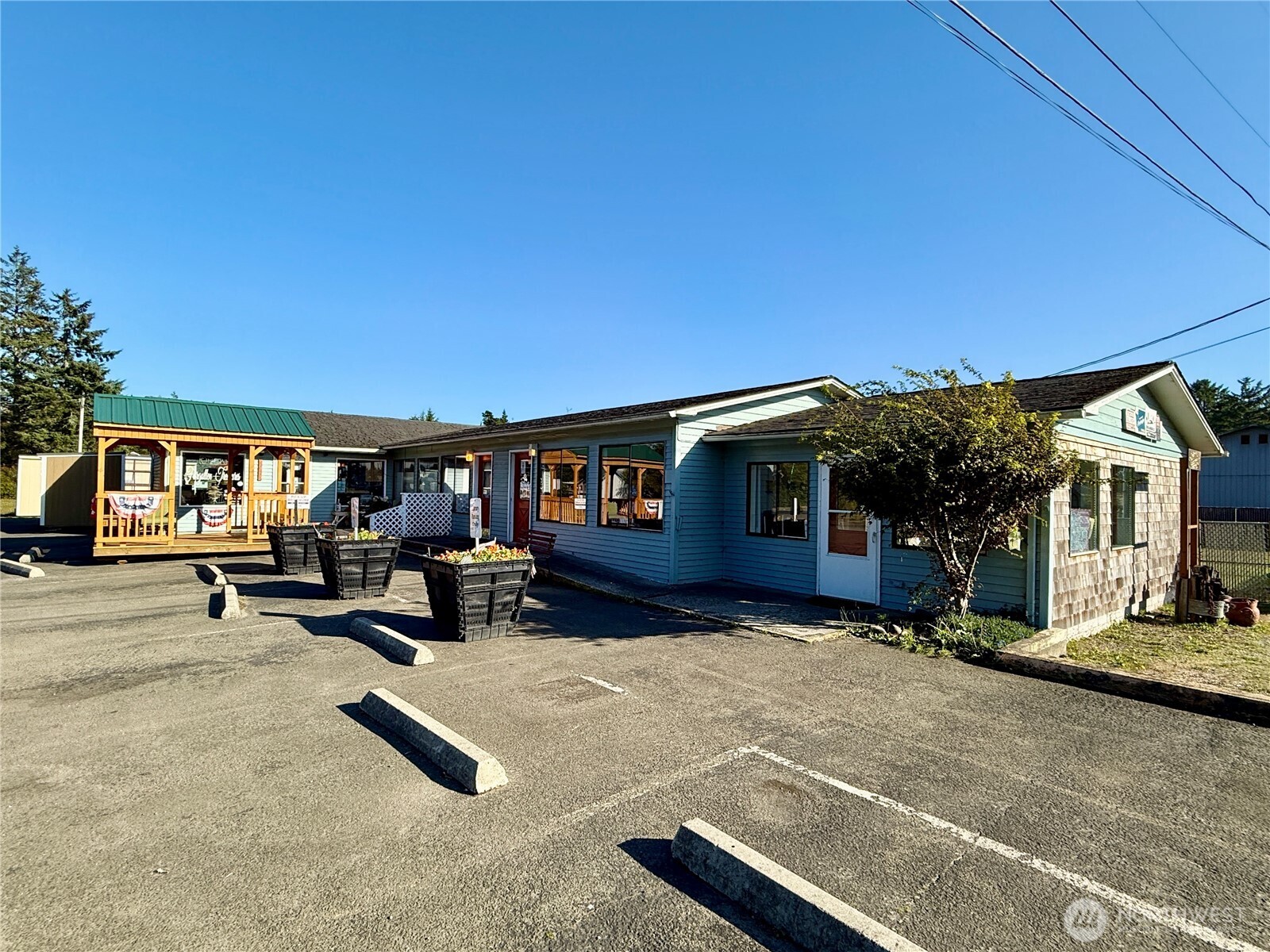 1910 Bay Avenue Ocean Park WA 98640