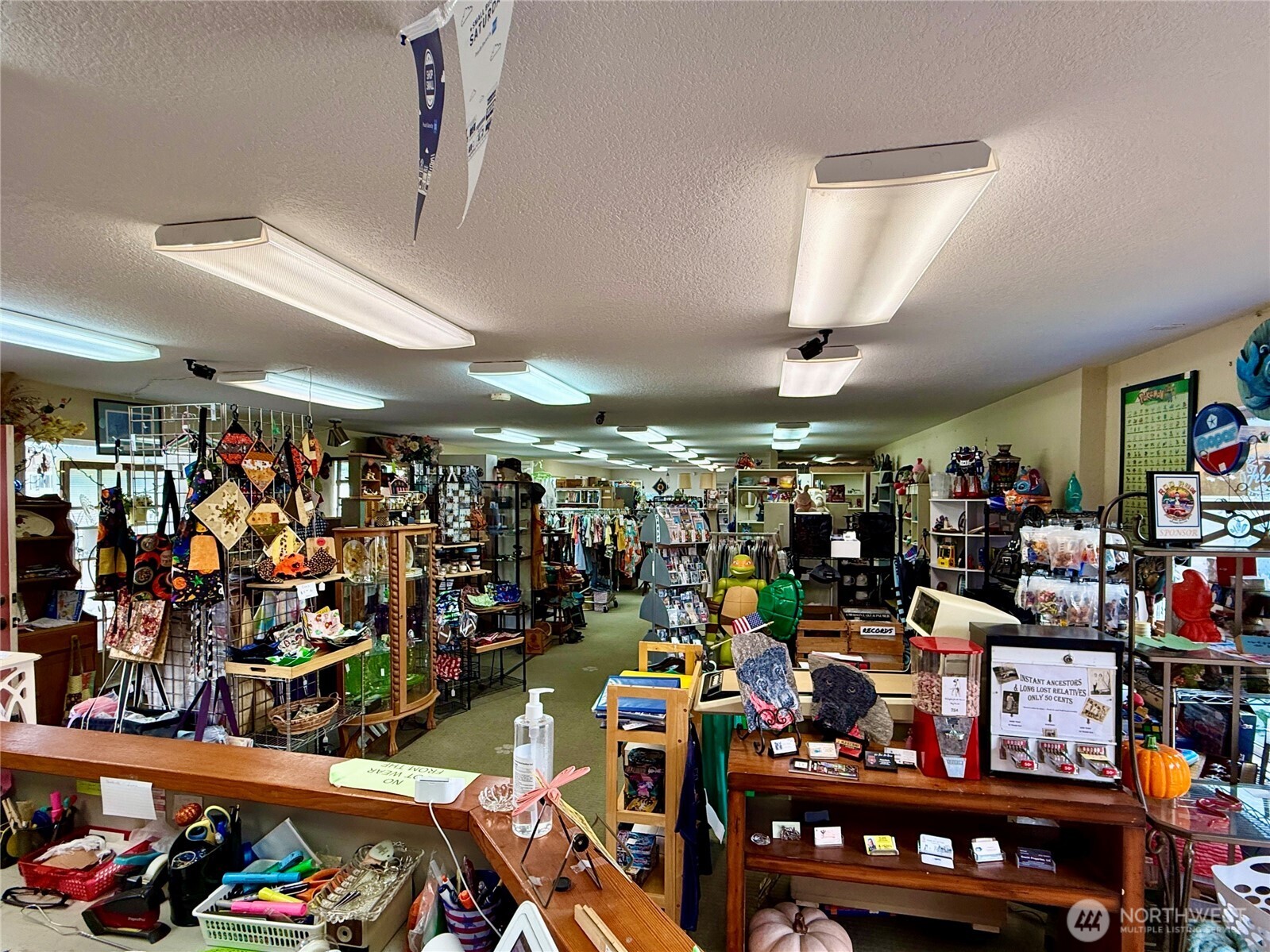 1910 Bay Avenue Ocean Park WA 98640