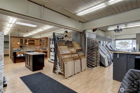 656 SE Bayshore Drive Oak Harbor WA 98277