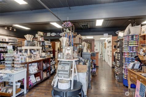 656 SE Bayshore Drive Oak Harbor WA 98277